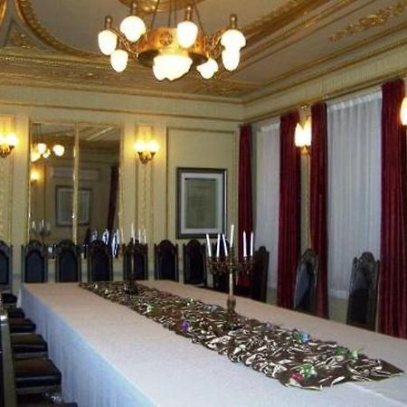 Modern Hotel Harbin Extérieur photo